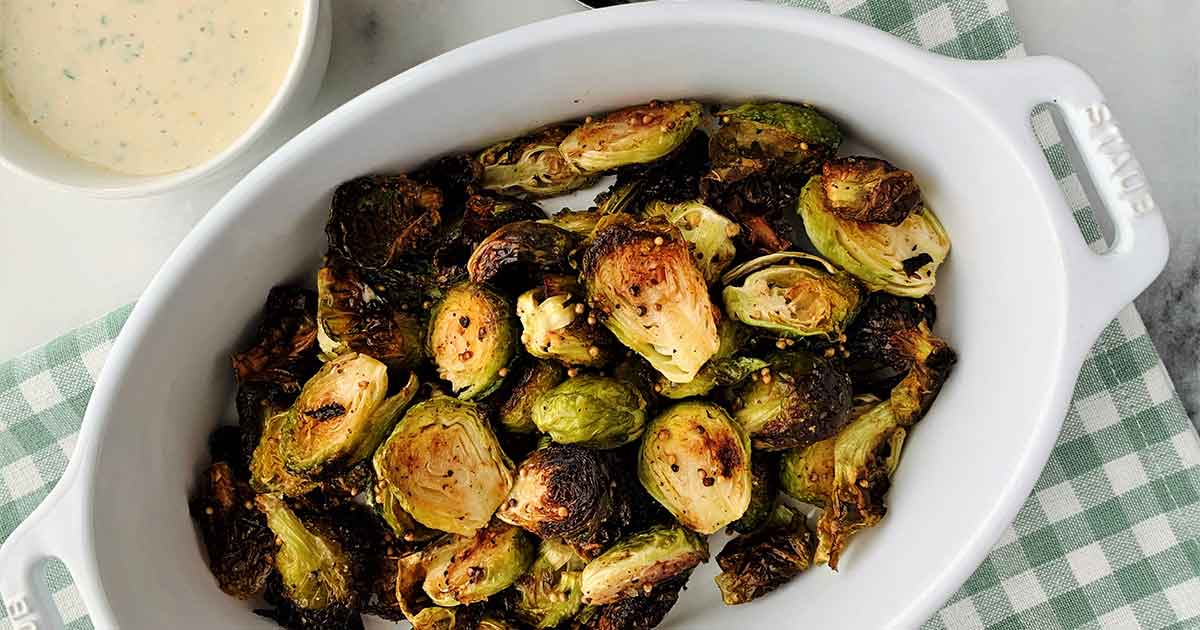 crispy-roasted-brussels-sprouts-with-honey-mustard-aioli