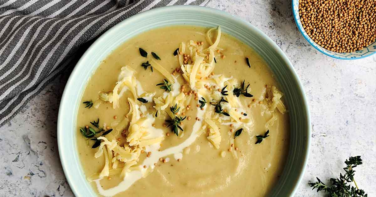 Roasted-garlic-and-parsnip-Soup