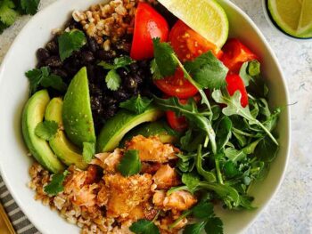 Roasted-Salmon-and-Farro-Bowl